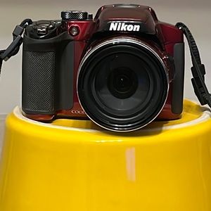Excellent condition!!! RED NIKON COOLPIX P510 with ROOTS CAMERA CASE etc.. 📸